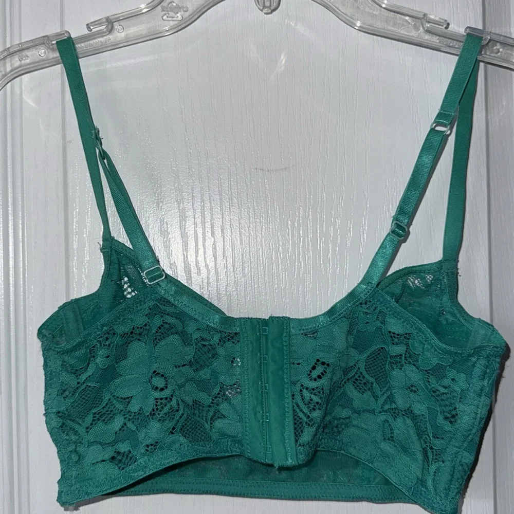 Forever 21 Teal Lace Bralette Size S